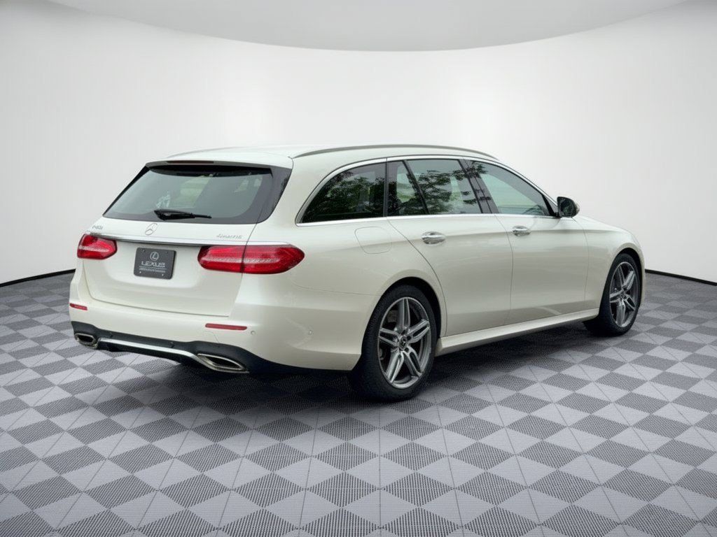 Used 2018 Mercedes-Benz E 400 4MATIC Wagon image 9