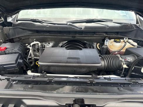 Used 2024 Chevrolet Silverado 1500 LT Trail Boss w/ LT Trail Boss Premium Package image 13