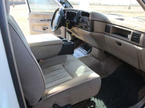 Used 1996 Dodge Ram 3500 Truck 2WD Club Cab image 22