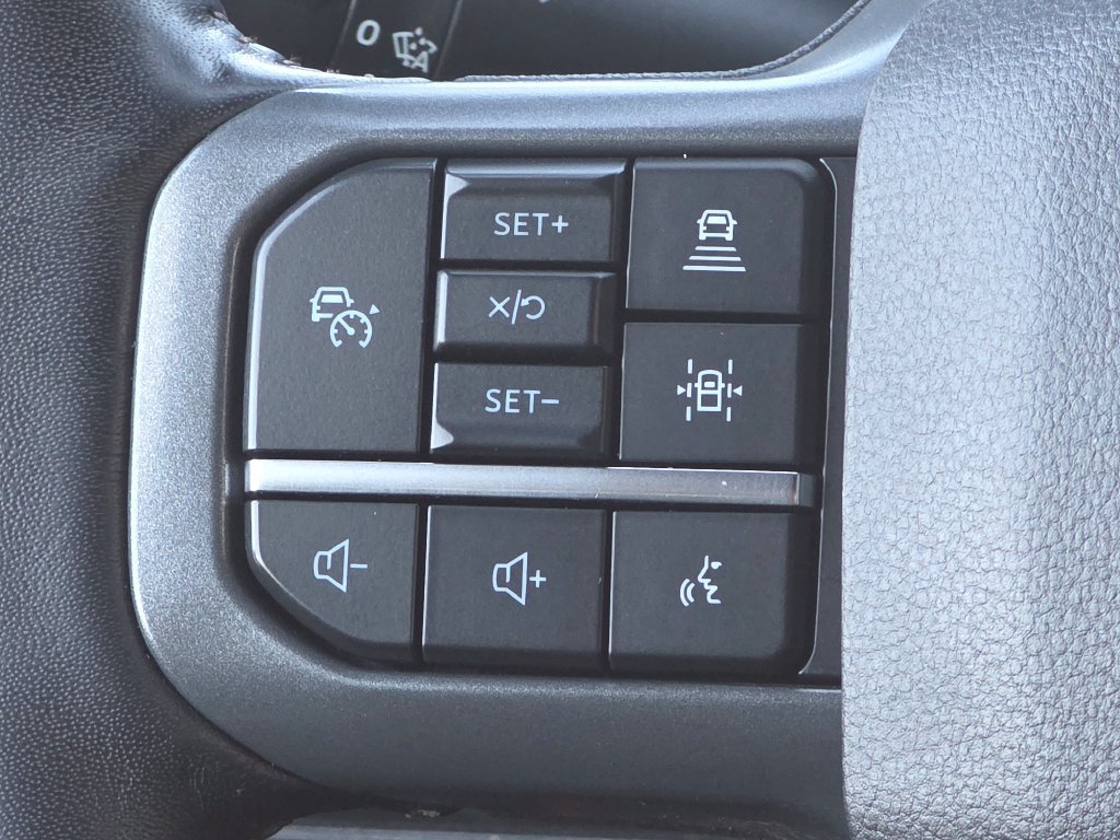 Used 2024 Ford F150 Lariat w/ FX4 Off-Road Package AWD/4WD image 20