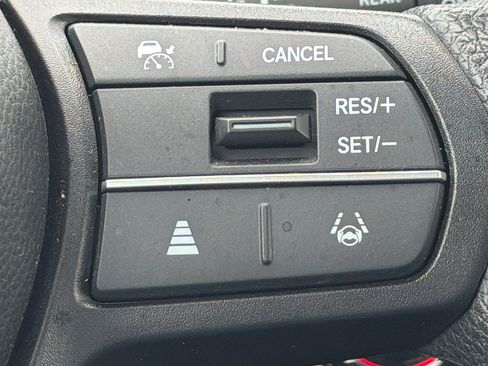 Used 2024 Honda CR-V LX image 24