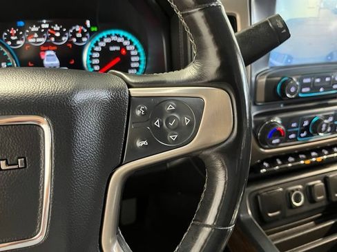 Used 2018 GMC Sierra 1500 Denali w/ Denali Ultimate Package AWD/4WD image 28