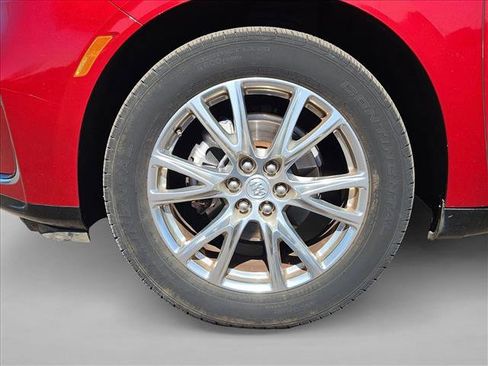 Used 2022 Buick Enclave Premium image 25