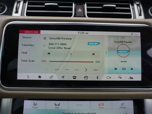 Used 2019 Land Rover Range Rover HSE image 12