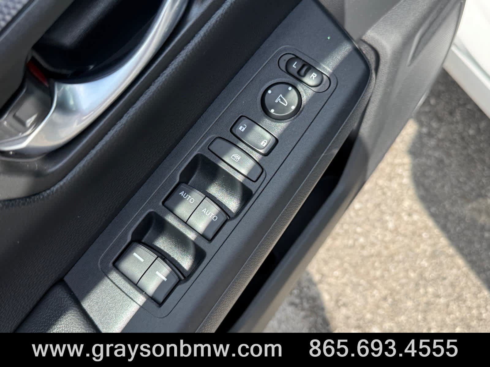 Used 2024 Honda CR-V EX image 14