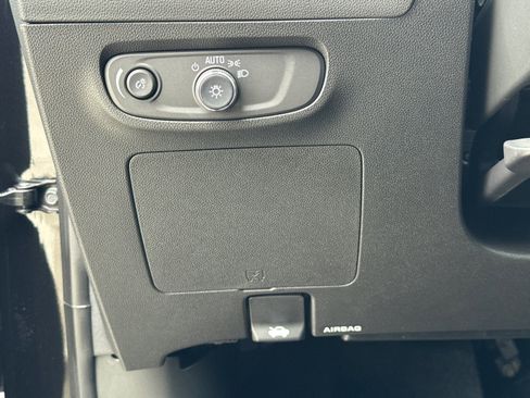 Used 2026 Buick Encore GX Sport Touring w/ Comfort Package image 28