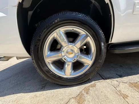 Used 2014 Chevrolet Tahoe LS w/ Texas Edition RWD image 25