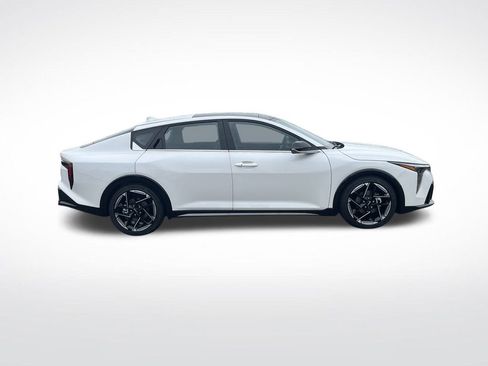 New 2025 Kia K4 GT-Line w/ GT-Line Premium Package image 6