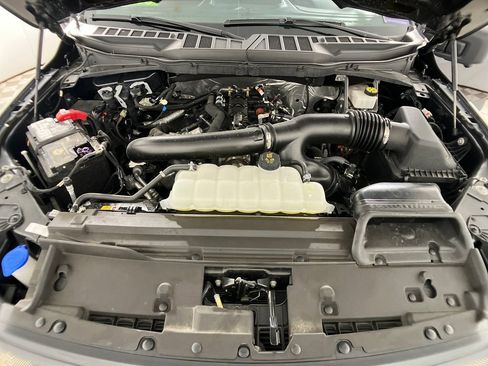 Certified 2024 Ford F150 XLT w/ XLT Black Appearance Package image 33