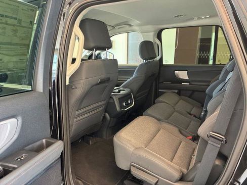 Certified 2025 Ford Expedition Active AWD/4WD image 12