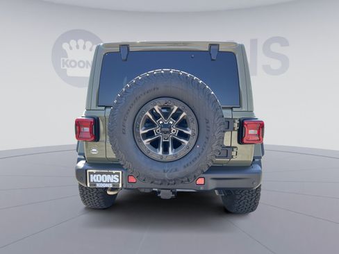 Used 2025 Jeep Wrangler Unlimited Rubicon 392 AWD/4WD image 15