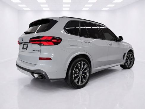 Used 2024 BMW X5 xDrive40i w/ M Sport Package AWD/4WD image 7