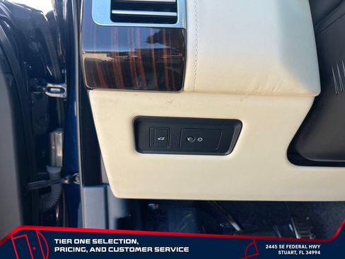 Used 2022 Land Rover Range Rover Autobiography AWD/4WD image 24