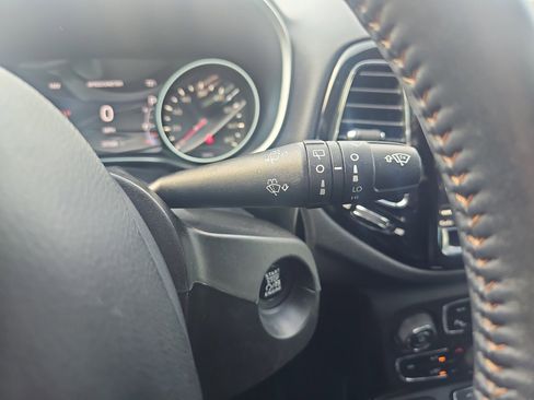 Used 2019 Jeep Compass Limited w/ Safety & Security Group image 20