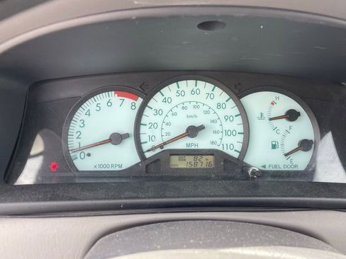 Used 2004 Toyota Corolla LE image 8