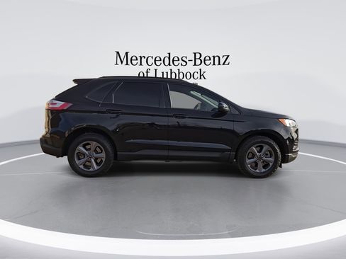 Used 2023 Ford Edge SEL w/ Sport Appearance Package image 9