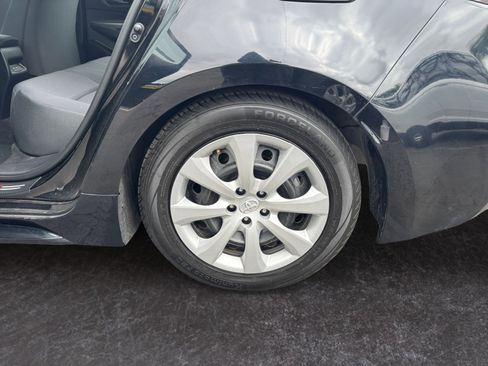 Used 2024 Toyota Corolla LE FWD image 14