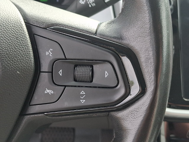 Used 2023 Chevrolet Bolt EUV Premier FWD image 8