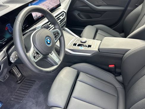 Used 2023 BMW i4 eDrive40 w/ M Sport Package RWD image 9