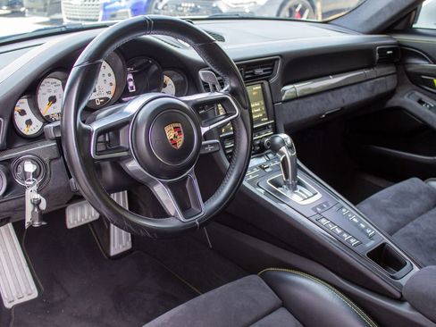 Used 2016 Porsche 911 GT3 RS RWD image 11