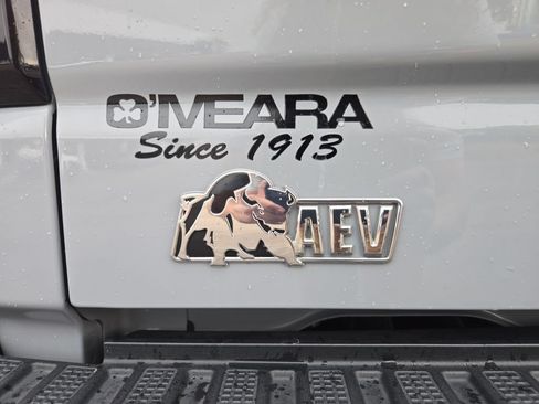 Used 2024 GMC Sierra 1500 AT4X w/ AT4X AEV Edition AWD/4WD image 19