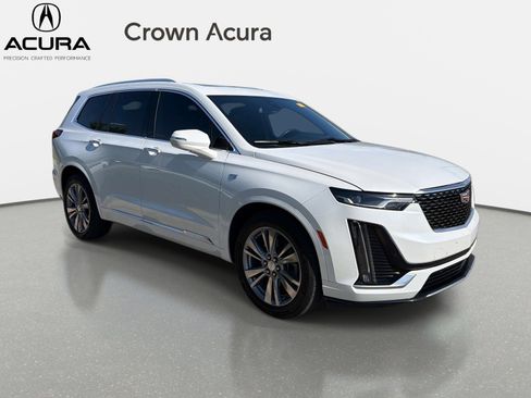 Used 2023 Cadillac XT6 Premium Luxury FWD image 6