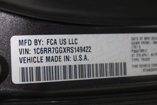 Used 2024 RAM 1500 Classic SLT AWD/4WD image 29