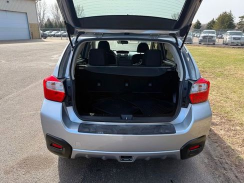 Used 2014 Subaru Crosstrek 2.0i Premium image 3