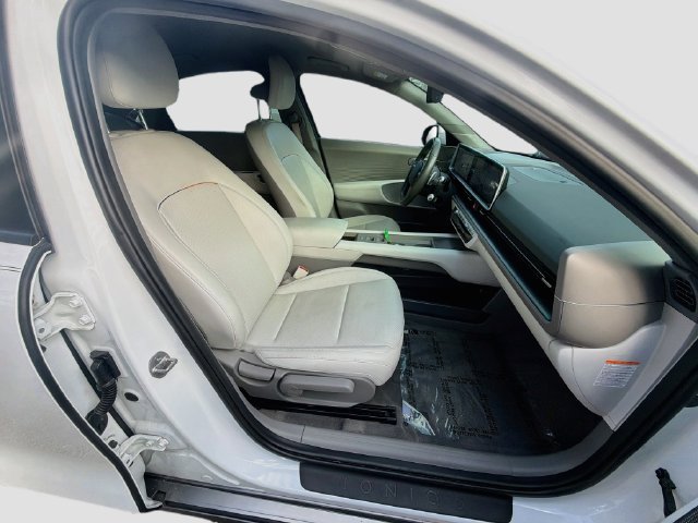 Used 2024 Hyundai Ioniq 6 SEL RWD image 29