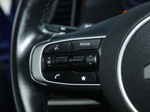 Used 2023 Kia Sportage EX FWD image 21