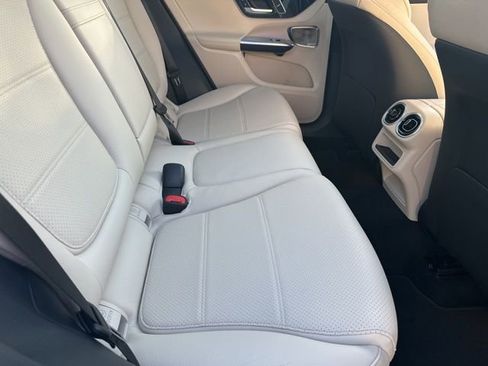 New 2026 Mercedes-Benz GLC 300 4MATIC image 27