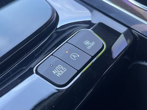 Used 2025 Cadillac Escalade Sport Platinum image 48