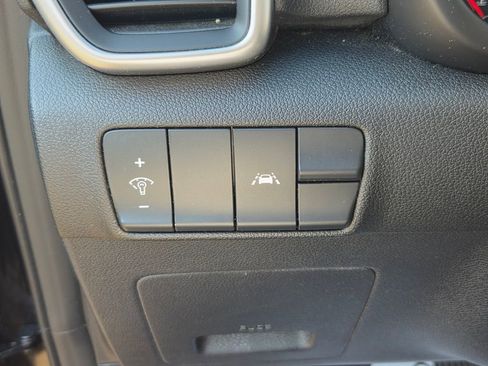 Used 2022 Kia Sportage LX image 25