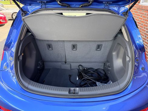 Used 2017 Chevrolet Bolt Premier w/ Driver Confidence II Package FWD image 30