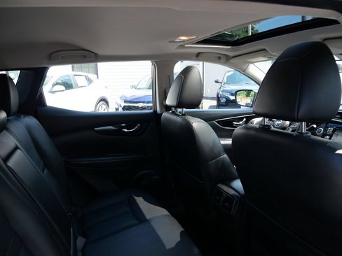 Used 2018 Nissan Rogue Sport SL w/ SL Premium Package AWD/4WD image 23