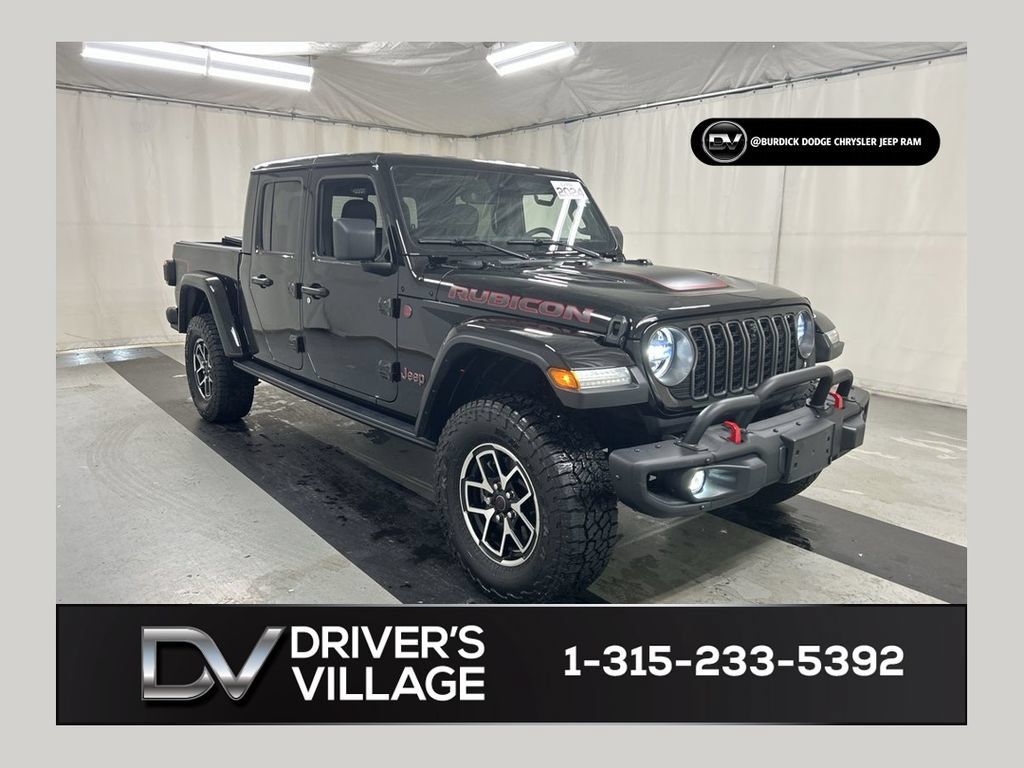 Used 2024 Jeep Gladiator Rubicon w/ Technology Group AWD/4WD image 1