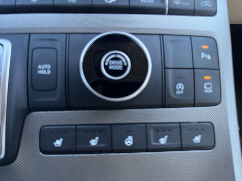 Used 2020 Hyundai Palisade Limited FWD image 25