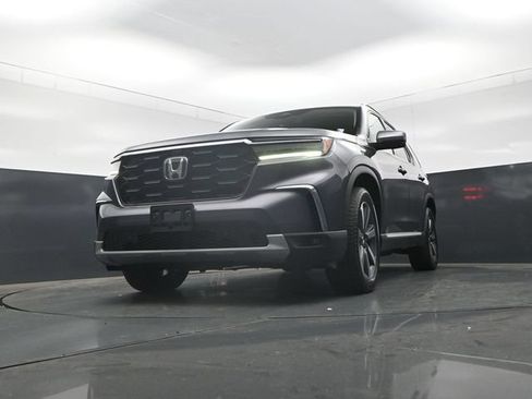 Used 2023 Honda Pilot Elite image 26