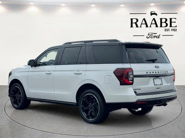 Used 2023 Ford Expedition Limited AWD/4WD image 5