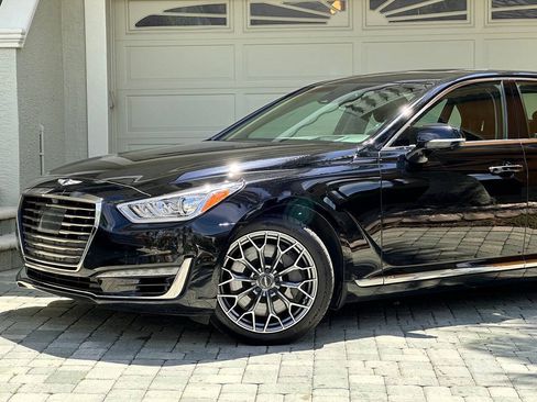 Used 2017 Genesis G90 5.0 Ultimate AWD/4WD image 2
