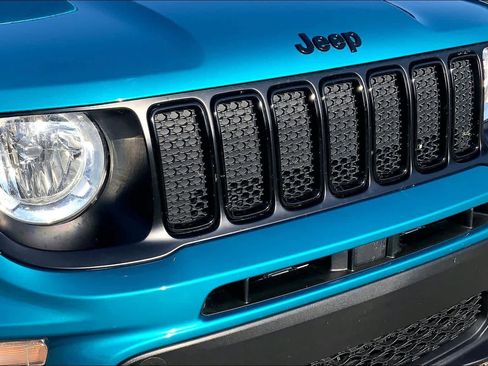 Used 2022 Jeep Renegade Altitude w/ Convenience Group image 30