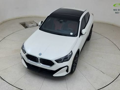 Used 2025 BMW X2 xDrive28i AWD/4WD image 78