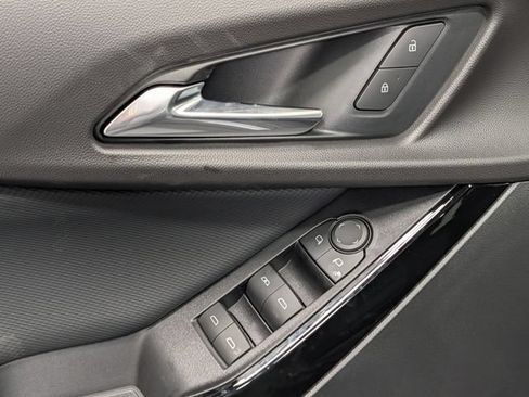 New 2027 Chevrolet Equinox LT FWD image 14