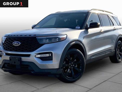 Used 2023 Ford Explorer ST-Line w/ Class IV Trailer Tow Package RWD image 1