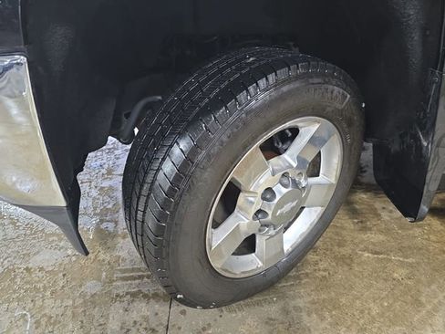 Used 2016 Chevrolet Silverado 2500 LTZ w/ LTZ Plus Package image 30