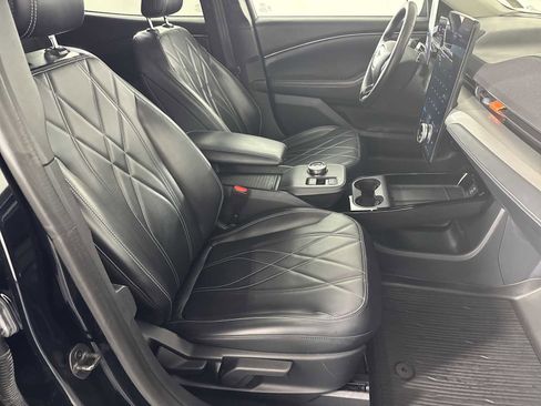 Certified 2021 Ford Mustang Mach-E Select w/ Comfort/Technology Package image 15