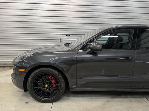 Used 2018 Porsche Macan GTS image 3