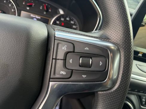 Used 2024 Chevrolet Blazer LT w/ Convenience Package FWD image 12