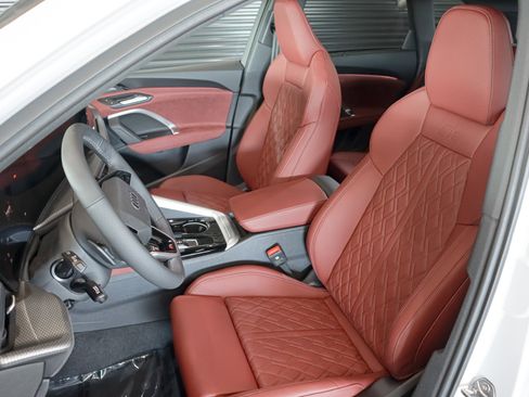 New 2025 Audi SQ5 Prestige image 8