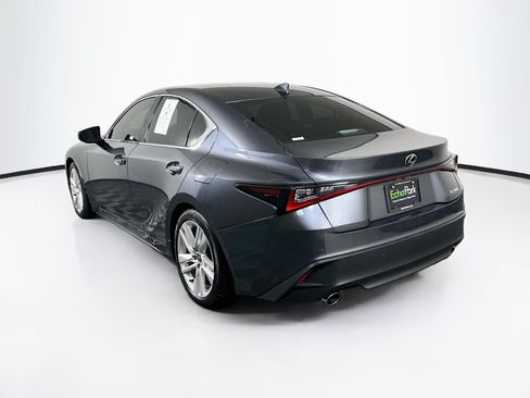 Used 2025 Lexus IS 300 w/ Comfort Package RWD image 5